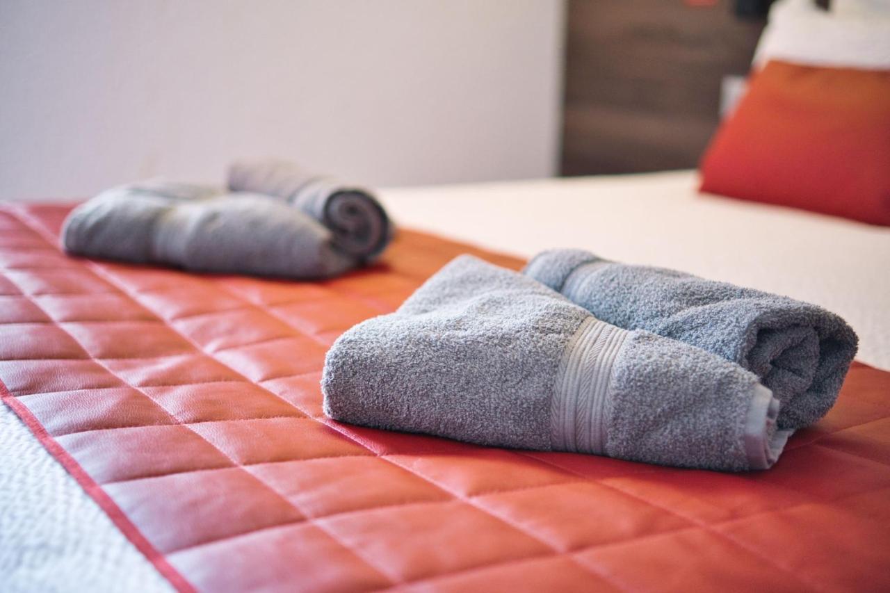 Cit'Hotel Des 2 Golfs Leucate Ngoại thất bức ảnh