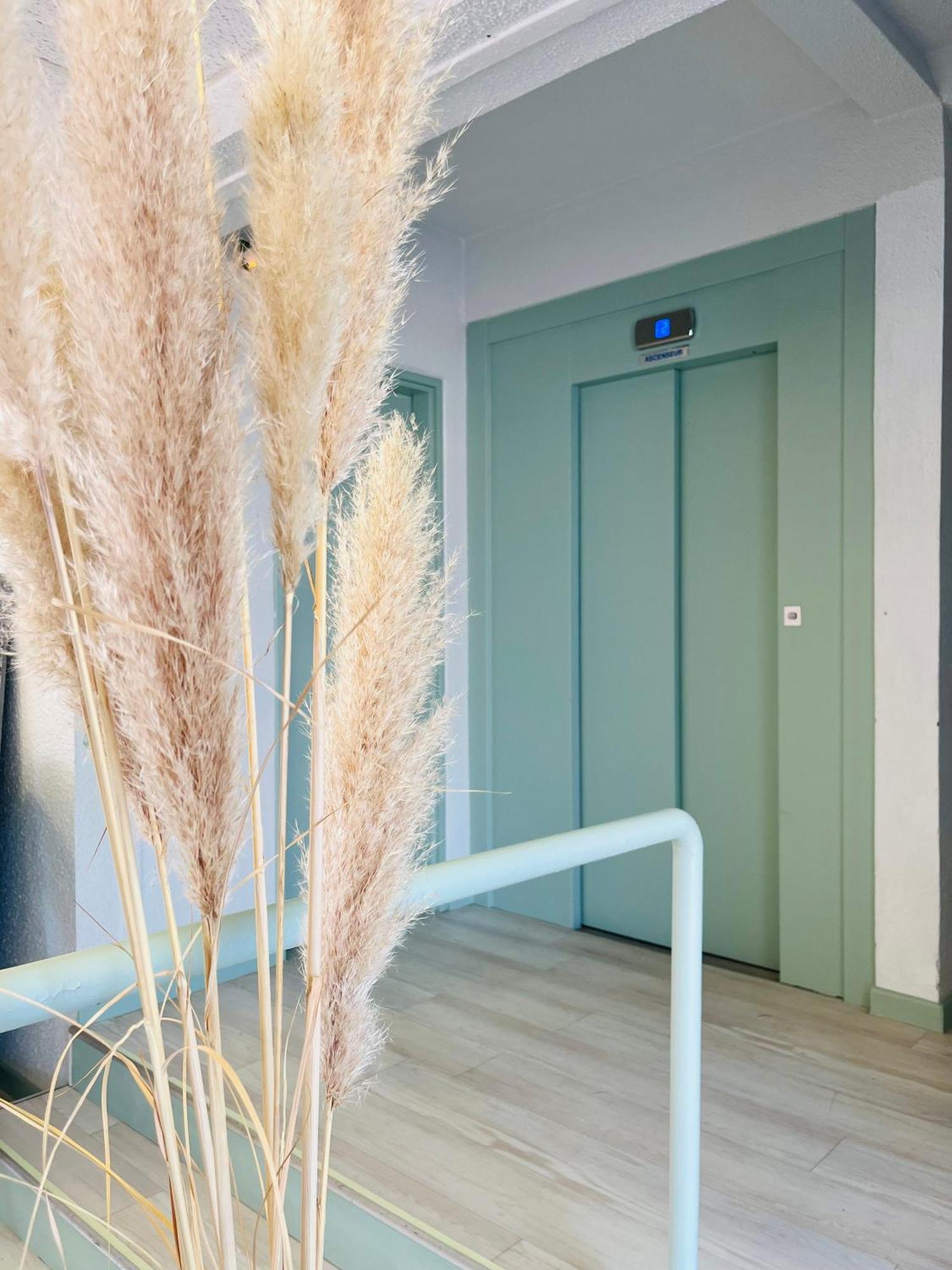 Cit'Hotel Des 2 Golfs Leucate Ngoại thất bức ảnh
